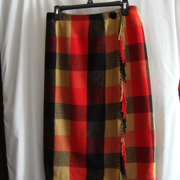 VINTAGE Orange & Black WOOL Blend BLANKET Style WRAP Skirt by CORTLAND Sz 8P - Picture 1 of 10